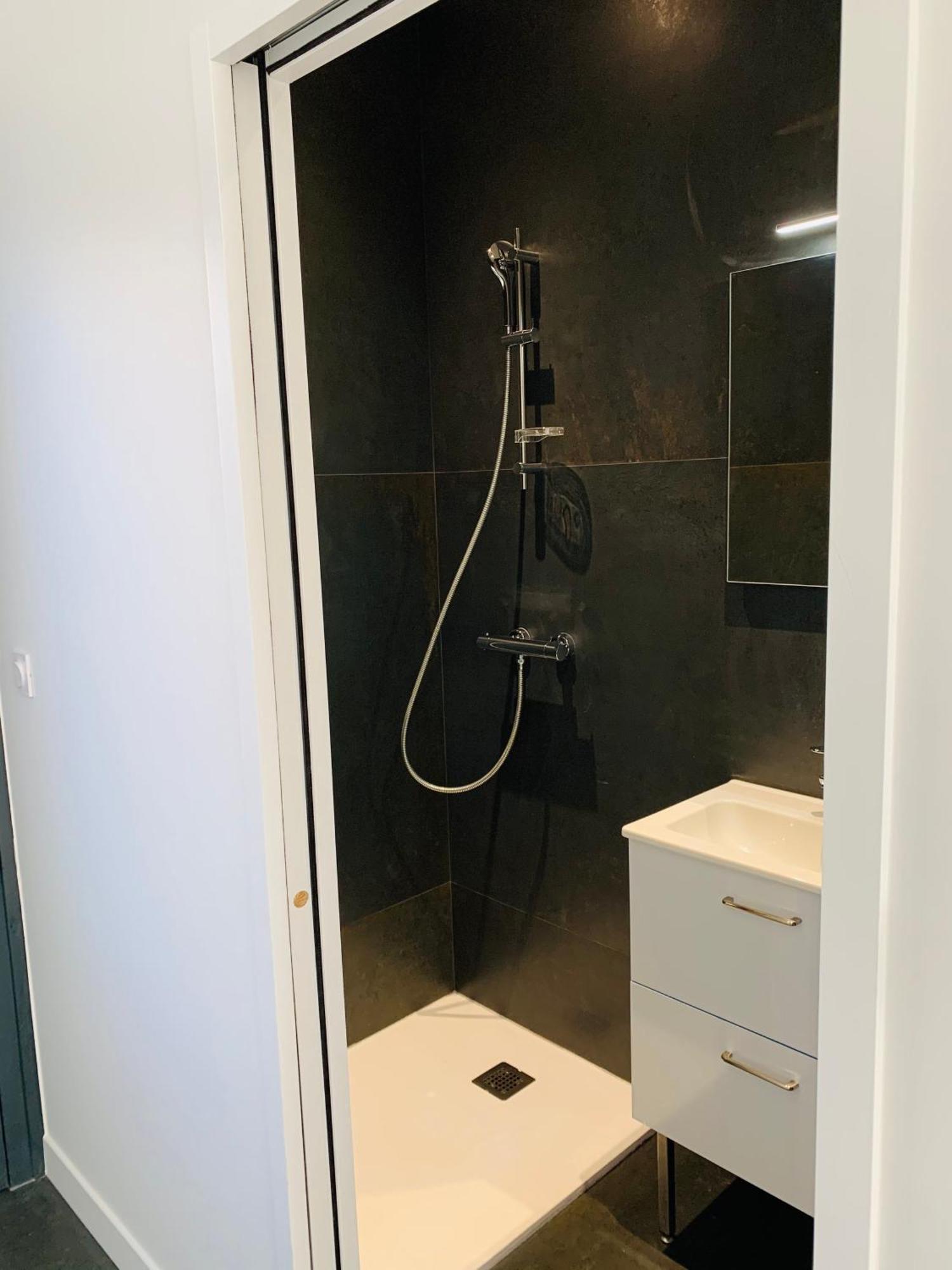 Studio Cosy Wifi Terrasse Chu-Cite Administrative-Primrose بوردو المظهر الخارجي الصورة