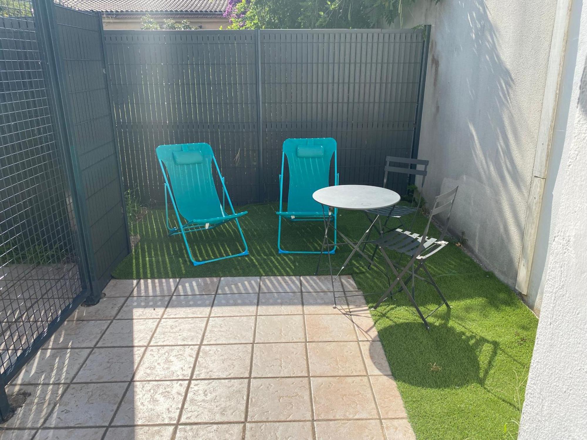 Studio Cosy Wifi Terrasse Chu-Cite Administrative-Primrose بوردو المظهر الخارجي الصورة